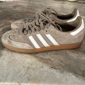 Adidas Sambas